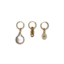 Load image into Gallery viewer, elevate gold latch back hoop earring pack
