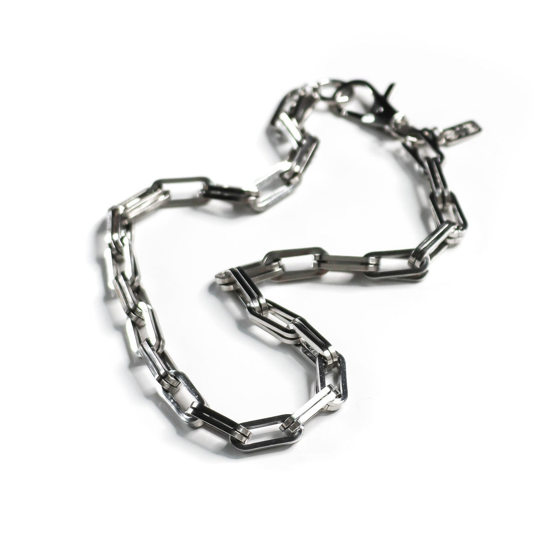 yuve silver double link industrial chain necklace in steel